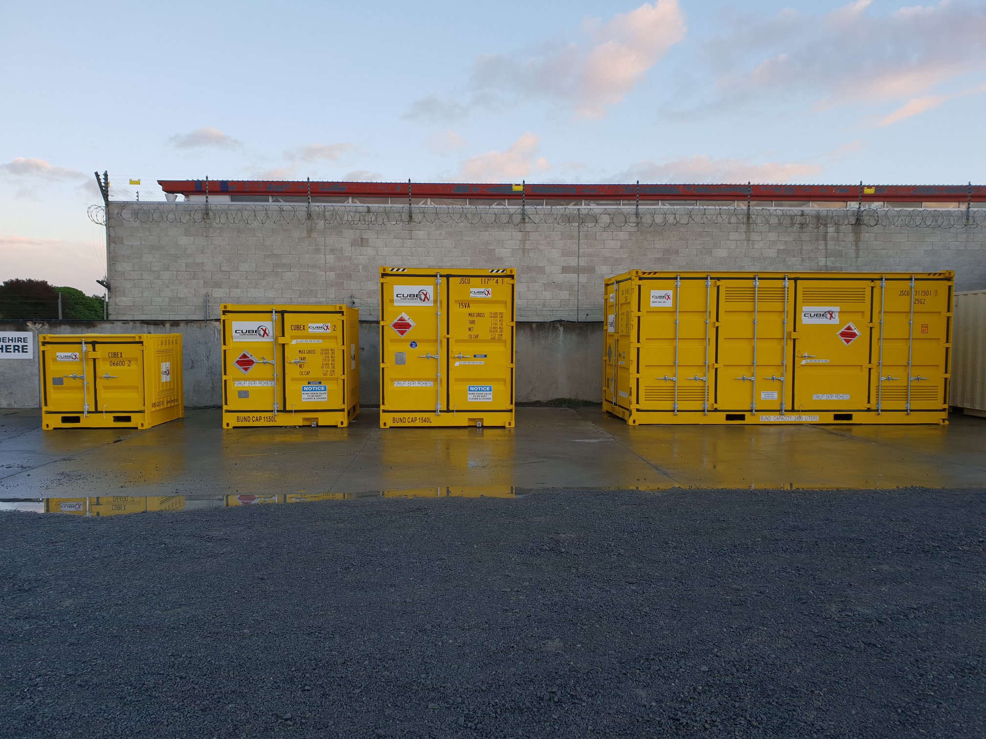 dangerous goods containers (2)